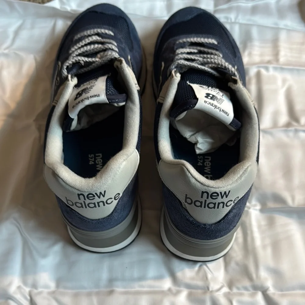 New Balance Women’s  Blue Sneakers - Picture 5 of 8